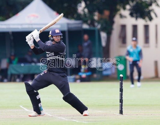 Accy Sign Jurie Snyman